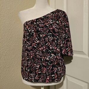 Aqua‎ Womens Abstract One Shoulder Flutter Sleeve Top Red & Purple NWT Size XS